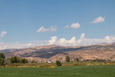Başbereket'de Manzaralı 900 m² Villa İmarlı Arsa
